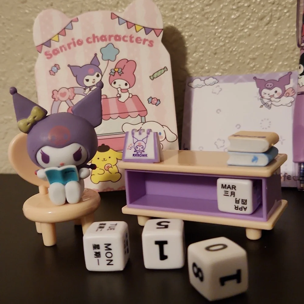 Kuromi Calendar Figure Set #17